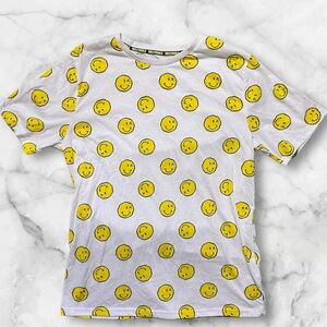 Marc Jacob’s smiley world brand shirt like new !